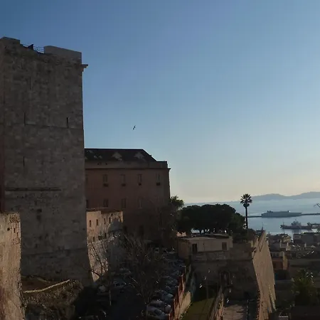 S Efisio In Centre Q4825 *